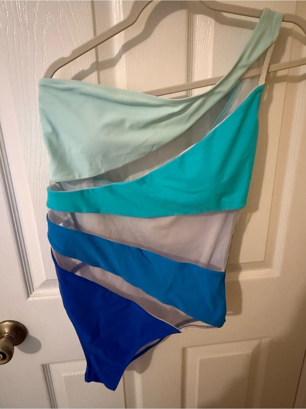 One-Shoulder Colorblock Women's Swimsuit - Blue Gradient with sheer inserts